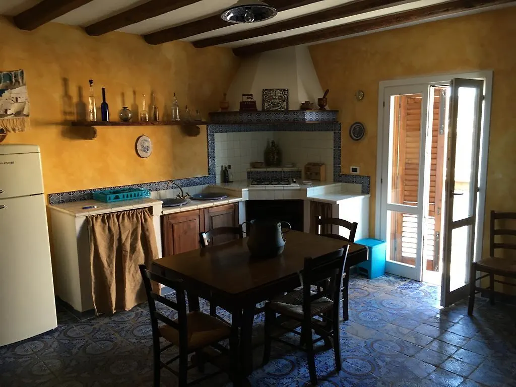 Appartamento Favignana Margot House