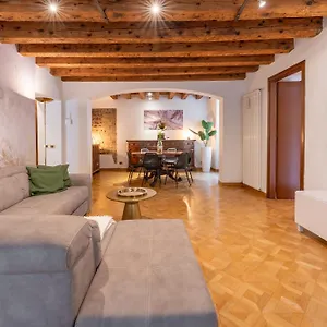 Sgarzerie Luxury Flat 2 120mq , Verona Italia
